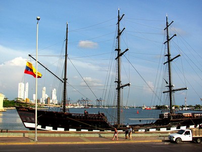 Barco en Cartagena.jpg